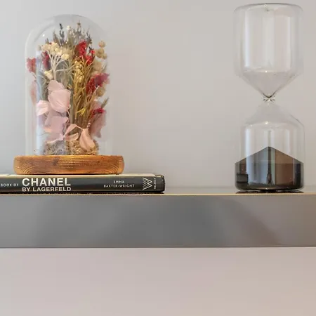 Modern Flat With Workspace In Foz By Hostwise アパート