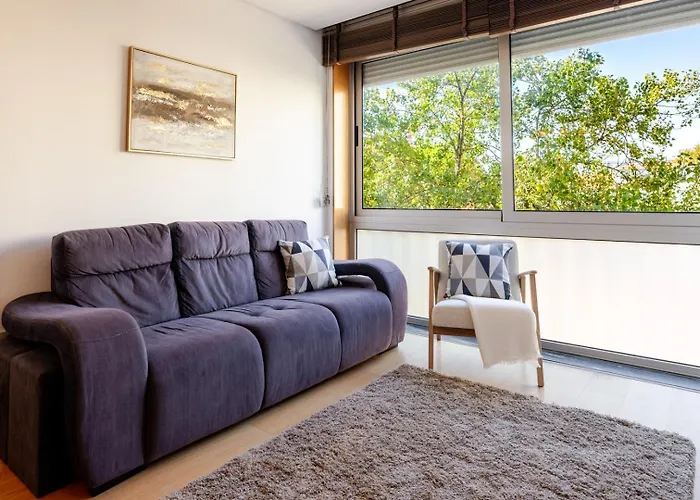 アパート Modern Flat With Workspace In Foz By Hostwise