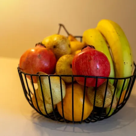 Modern Flat With Workspace In Foz By Hostwise Porto