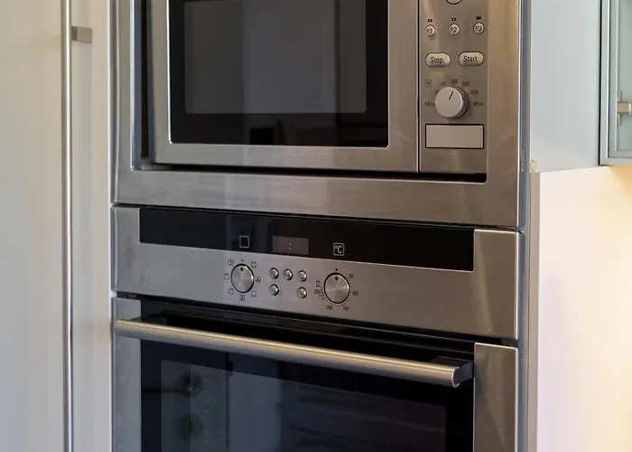 Modern Flat With Workspace In Foz By Hostwise Apartamento