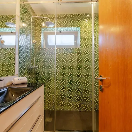 דירה Modern Flat With Workspace In Foz By Hostwise *